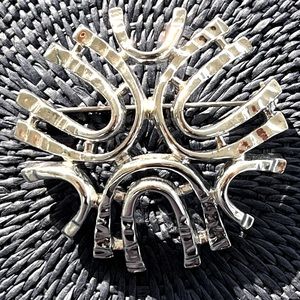Sarah Coventry Sea Sprite Brooch (Silvertone) Marked